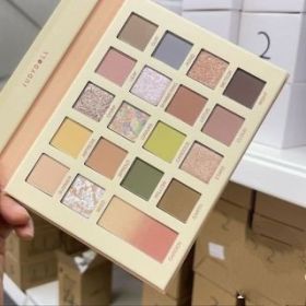 Oil Painting Summer Wilderness 20 Color Eyeshadow Palette (Option: Summer field)